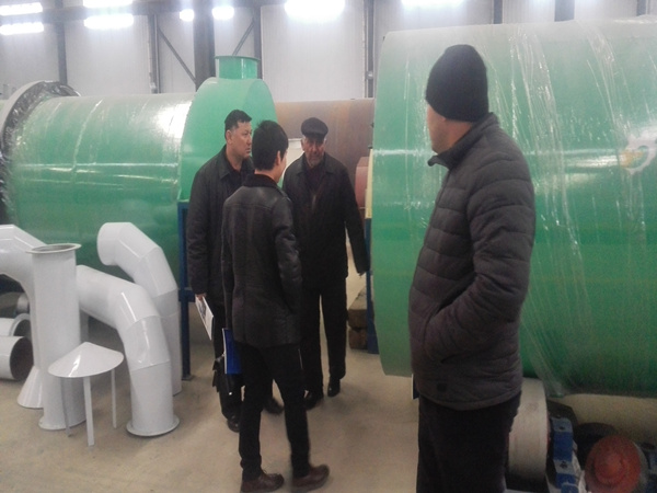 伊朗煤泥烘干機客戶泰達(dá)