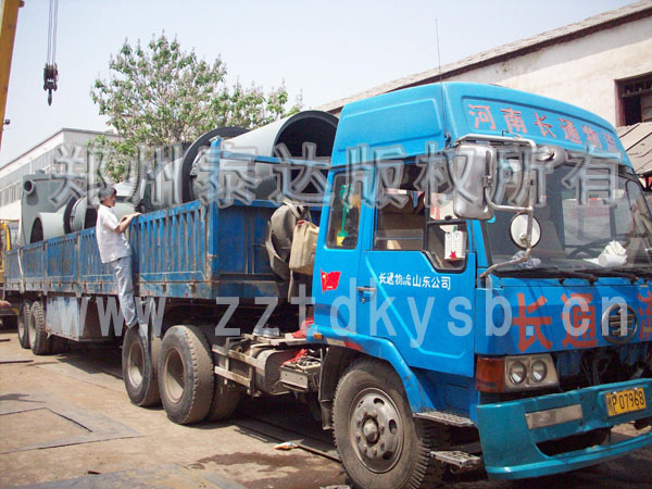 山東濟南煤氣發(fā)生爐、烘干機發(fā)貨現(xiàn)場